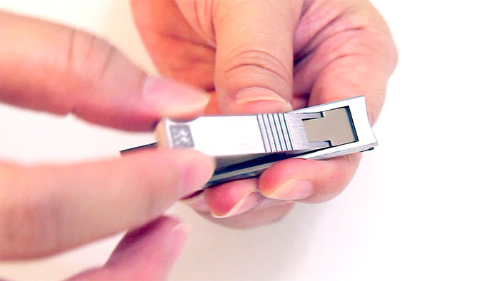 Zwilling J.A. Henckels Ultra Slim摺疊式的設計