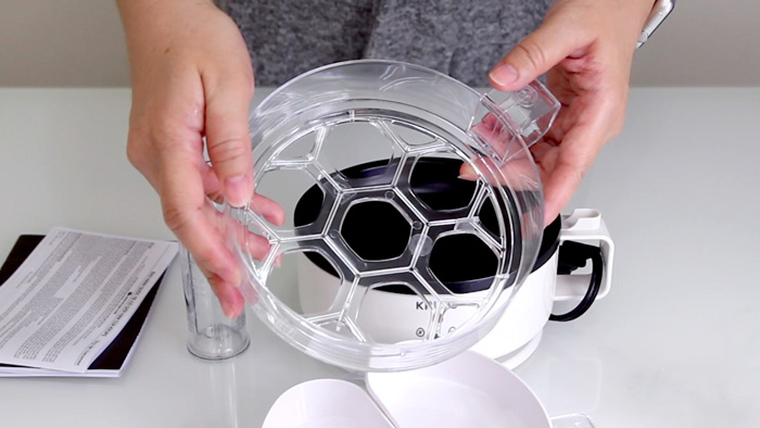 KRUPS Egg Cooker 隨附的七格蛋架