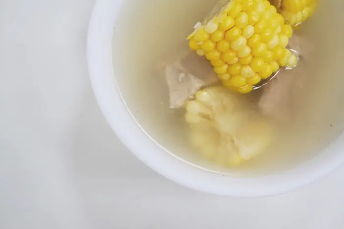 玉米排骨湯