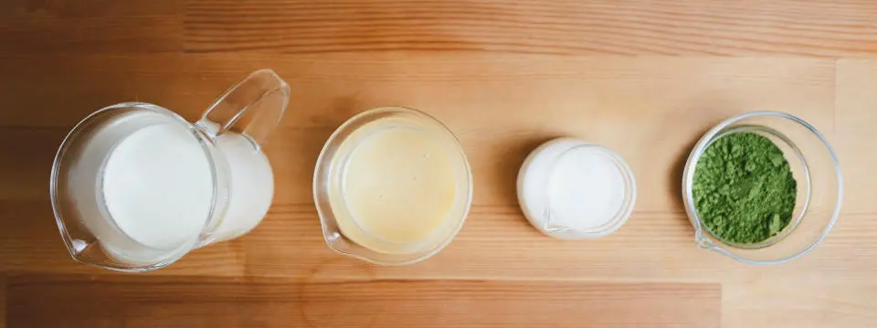 製作抹茶冰淇淋所需食材