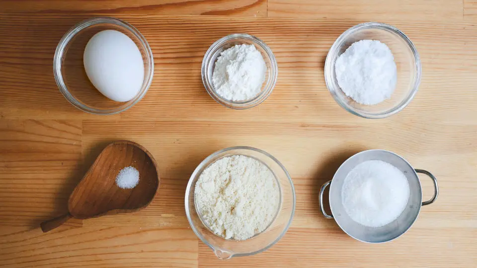 製作達克瓦茲所需的食材